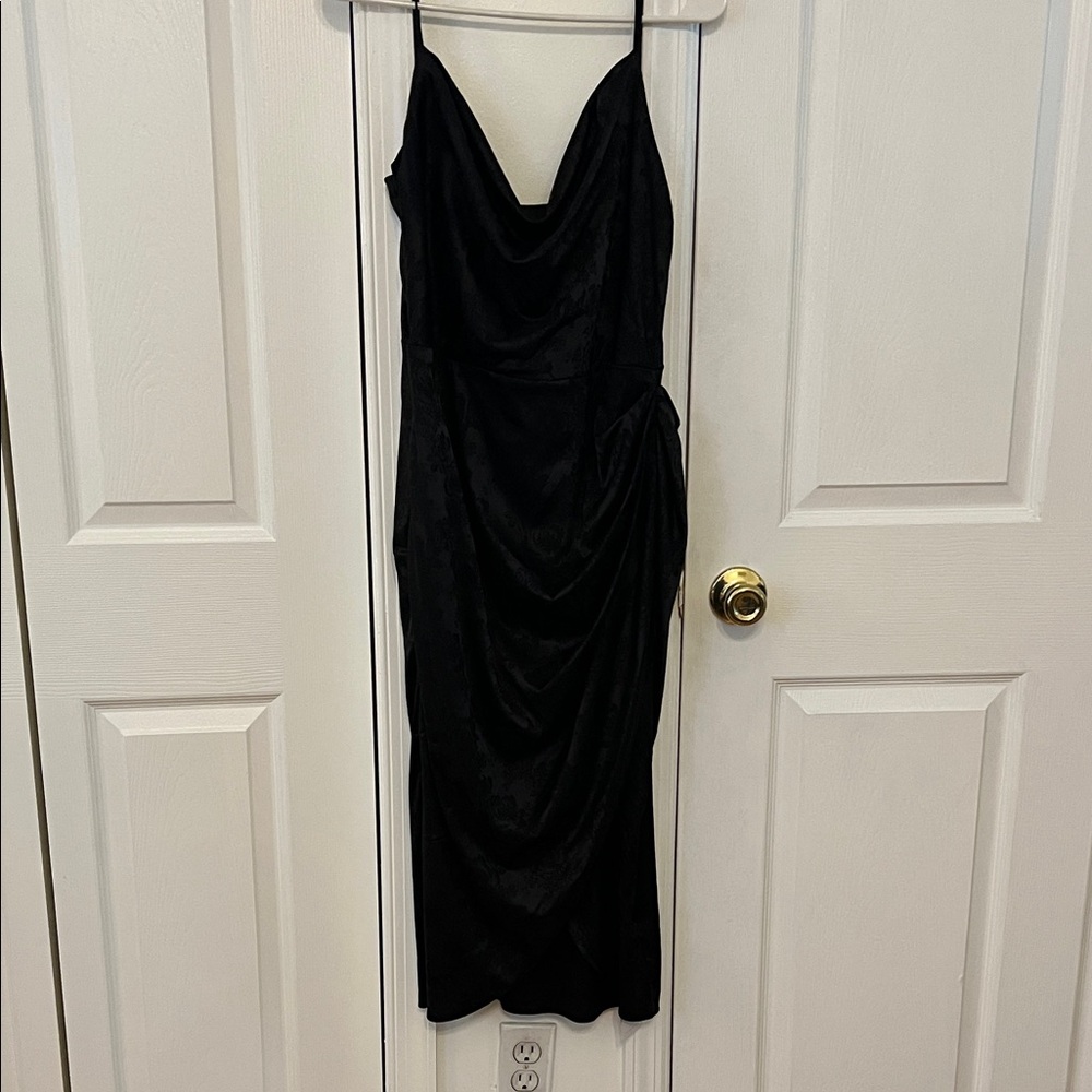 Elegant Black Backless Dress for Women